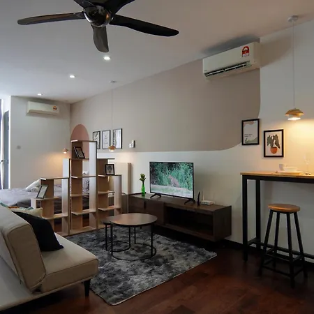 Lily And Loft - Queensville @ Kuala Lumpur - Netflix Exterior photo