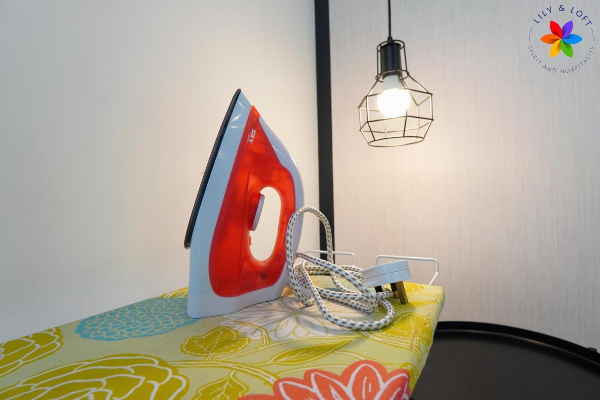 Lily And Loft - Queensville @ - Netflix Apartment *