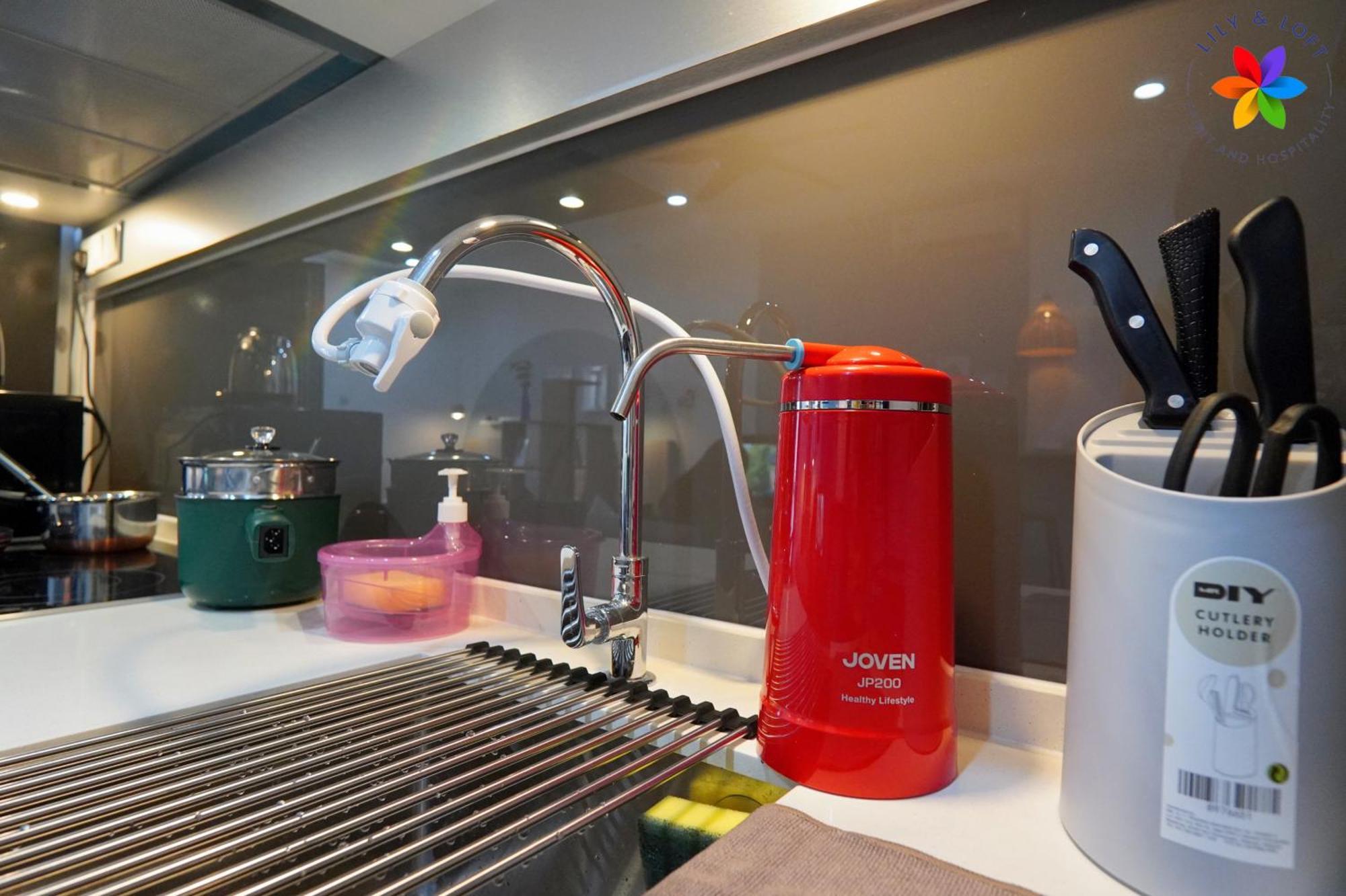 Apartemen Lily And Loft - Queensville @ - Netflix