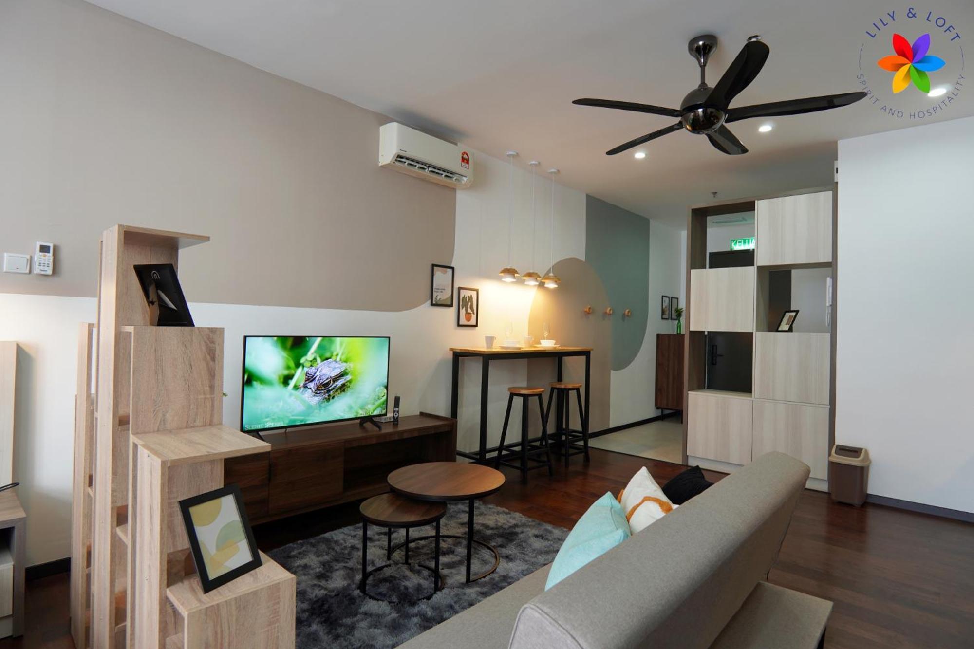 Lily And Loft - Queensville @ - Netflix * Kuala Lumpur